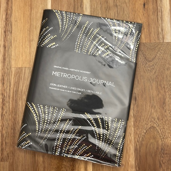 Leather Journal - Picture 1 of 2